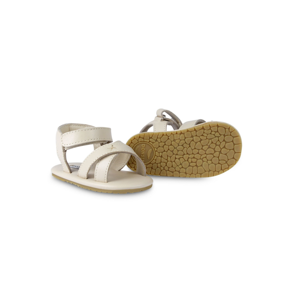 
                      
                        Tobi Sandal
                      
                    