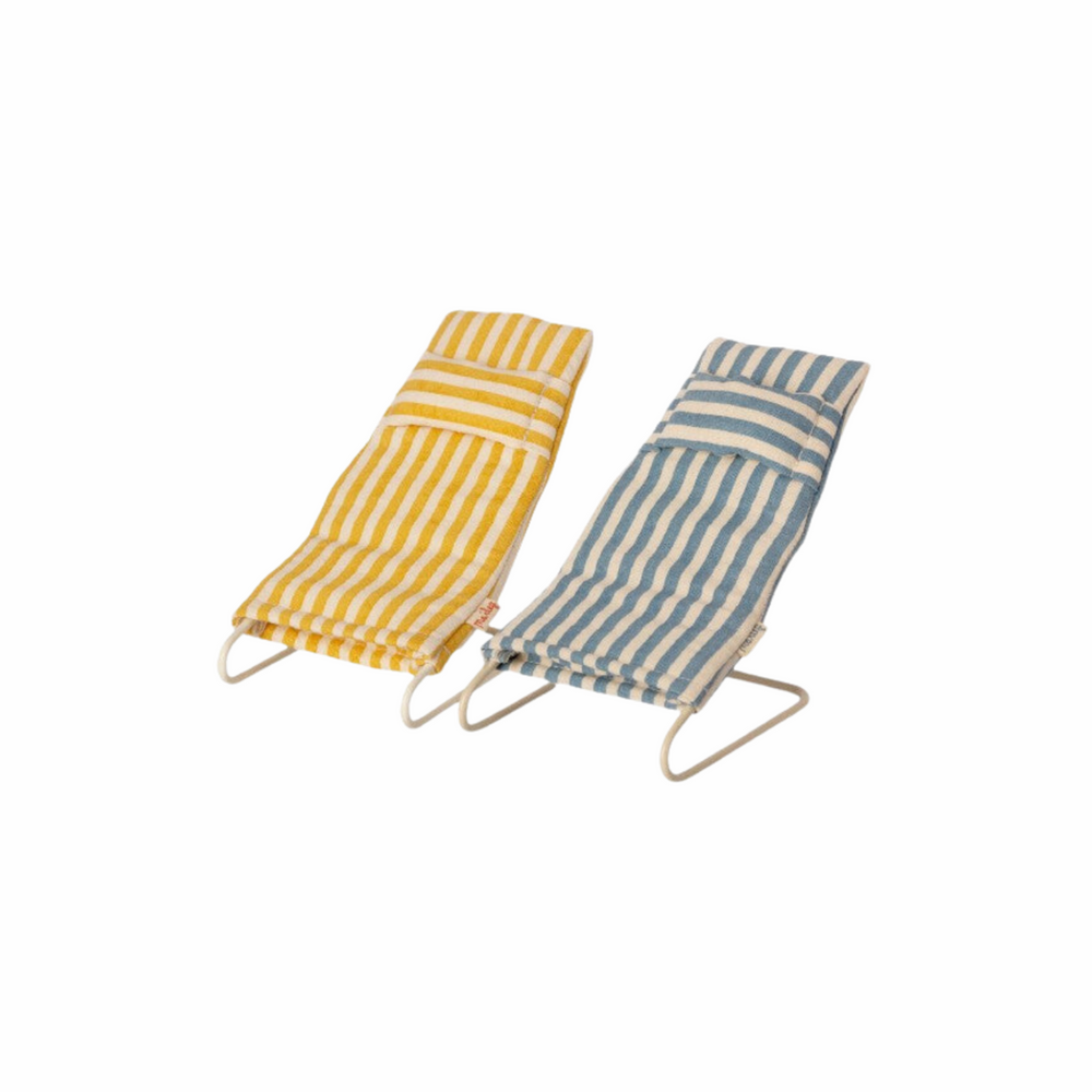 
                      
                        Beach Chair Set
                      
                    