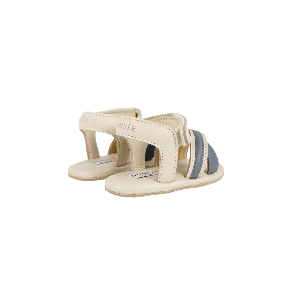 
                      
                        Bodi Sandal
                      
                    