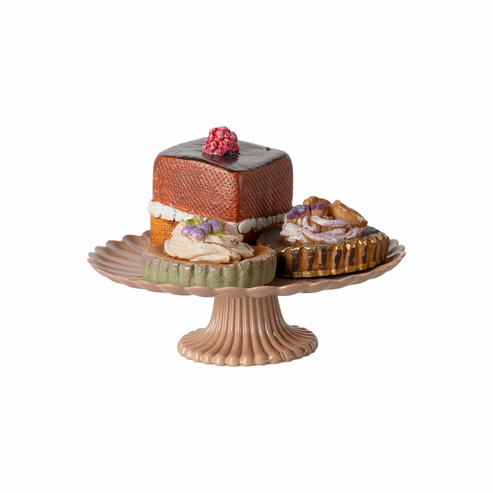 Cakes & Cakestand