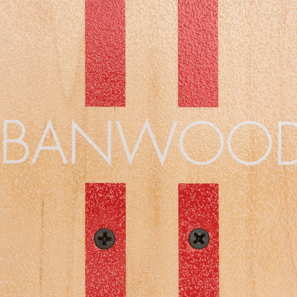 
                      
                        Skateboard Banwood
                      
                    