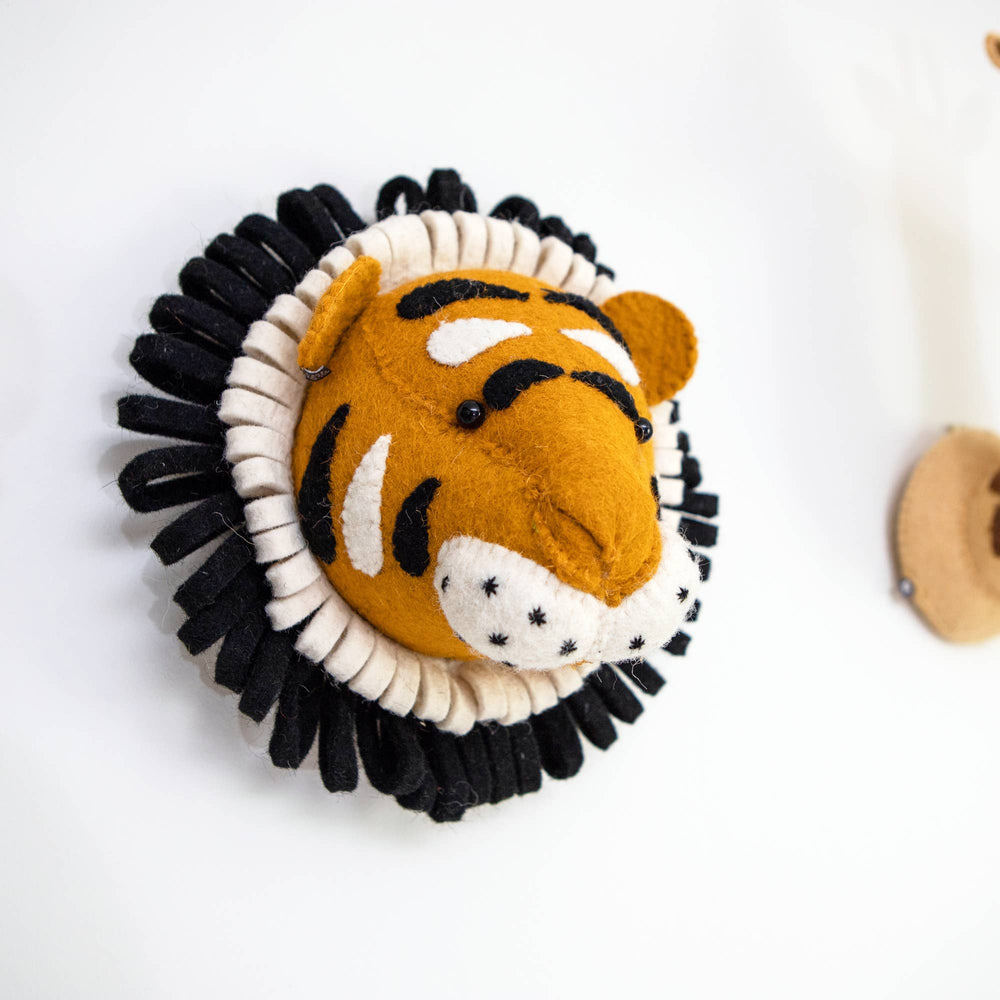 
                      
                        Mini Tiger Head
                      
                    